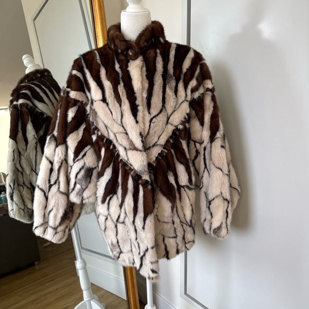Vintage Chic Women's  mink coat - Brown and White